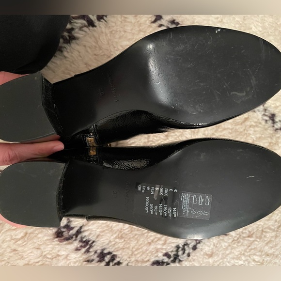 & Other Stories Black Patent Leather Round Toe Block Heel Booties - Picture 8 of 12